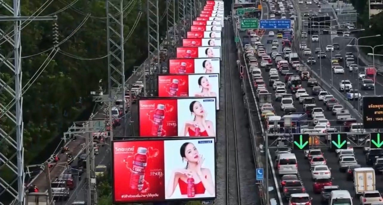 kimjisoo  VITADAY我昨天以为你已经铺完了‼️我的天啊……金智秀v
