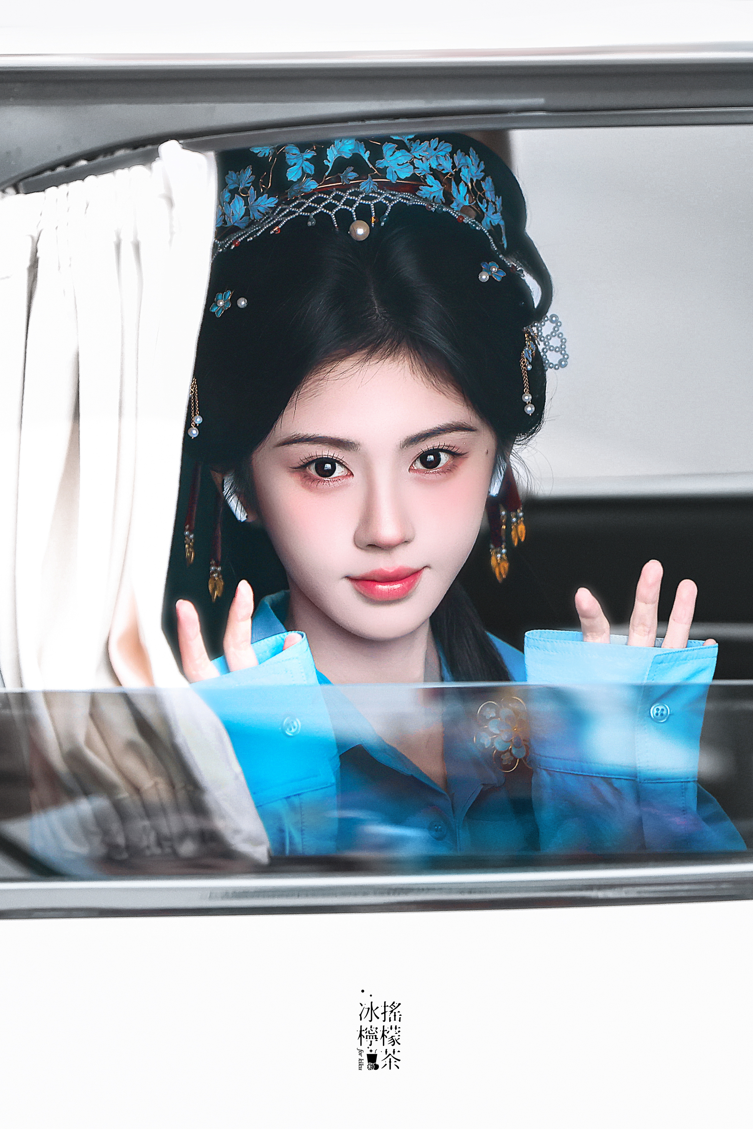 鞠婧祎  👋🏻出工