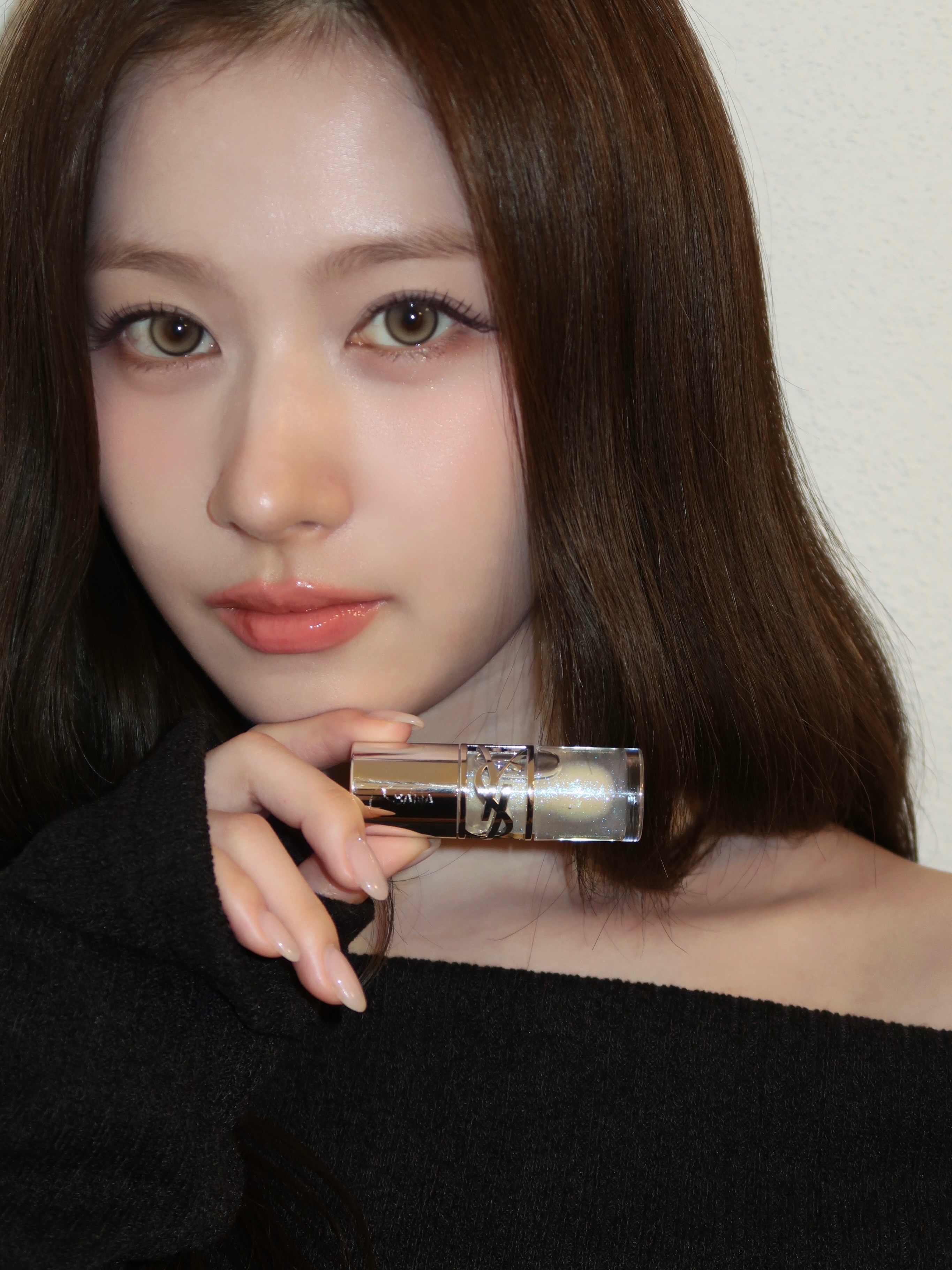 ysl0 69💄sana 