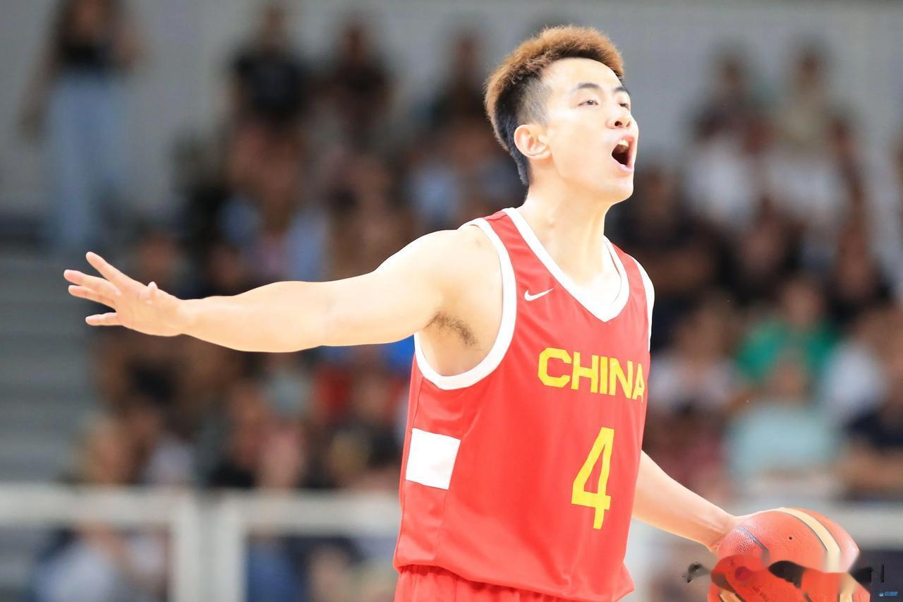 中国男篮仅留的4大后卫，昨晚投篮、数据一览，你是否震惊？

1，赵继伟，身高18