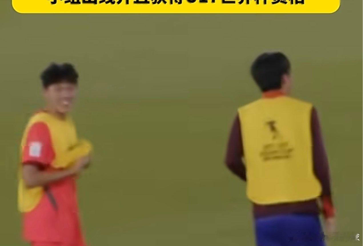 等待21年！U17国足2-0击败卡塔尔晋级亚洲杯八强，时隔近两载重返男足国字号世