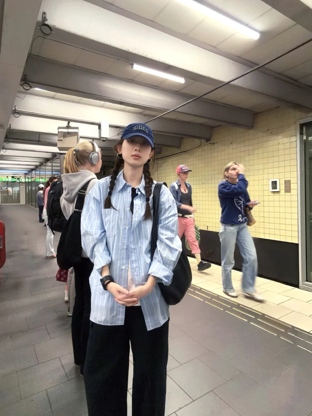 how to旅行穿搭🇸🇪宽松衬衫蛮chill～
