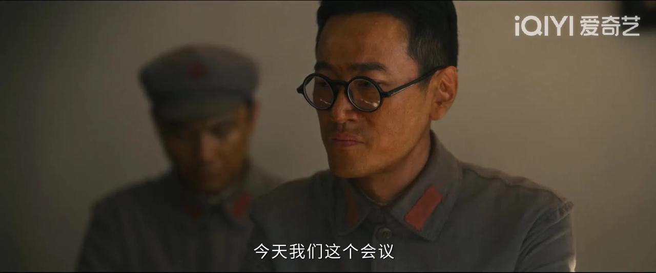 《伟大的长征》郭勋祺带9个团围攻红军，毛主席做出决定，周副主席，朱老总不敢相信，