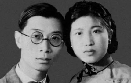 1966年，傅雷夫妇去世，骨灰却无人认领。一江姓女子冒死领走并妥善安置。多年后，