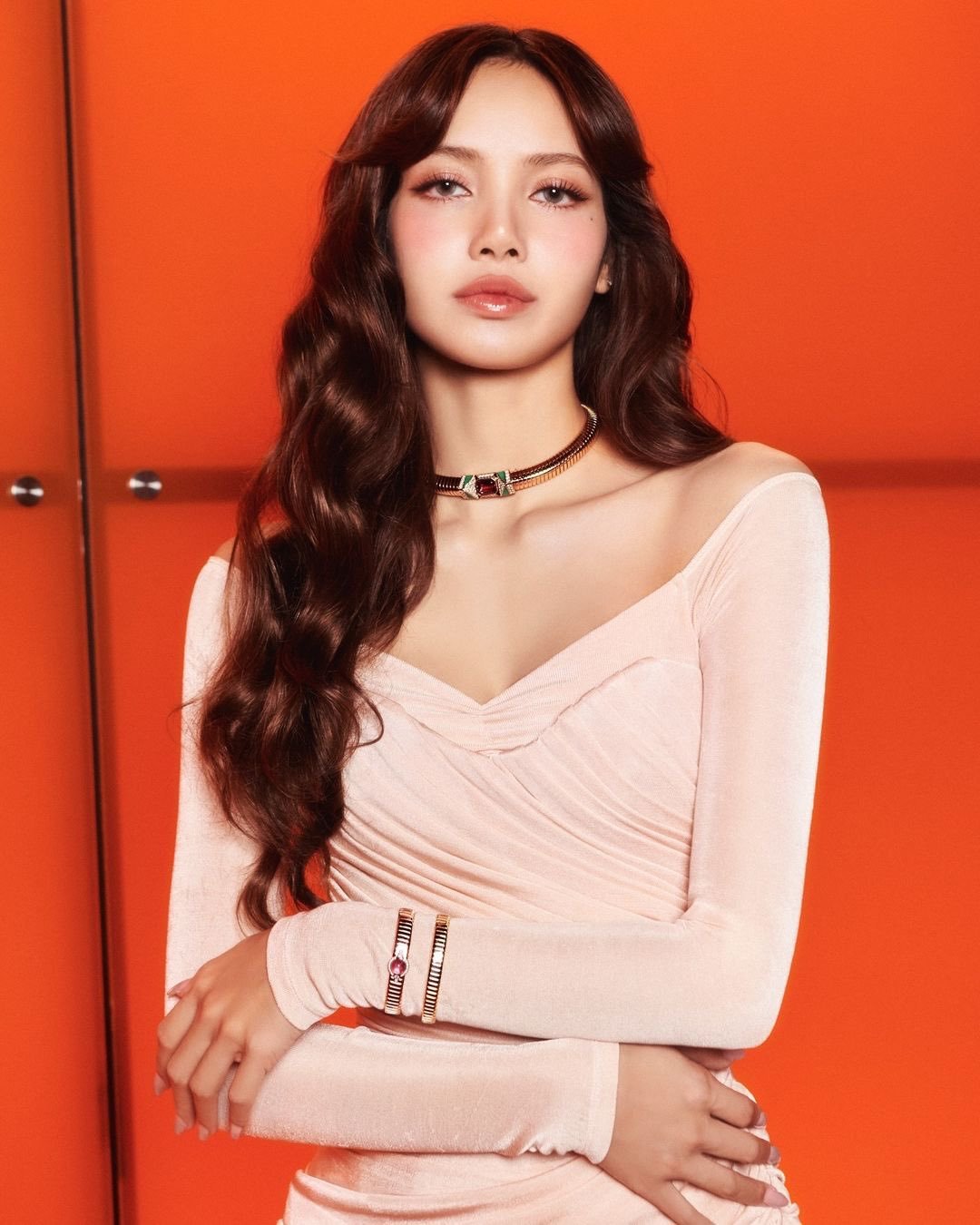 就这样在妈妈和女儿之间来回切换[NO] 