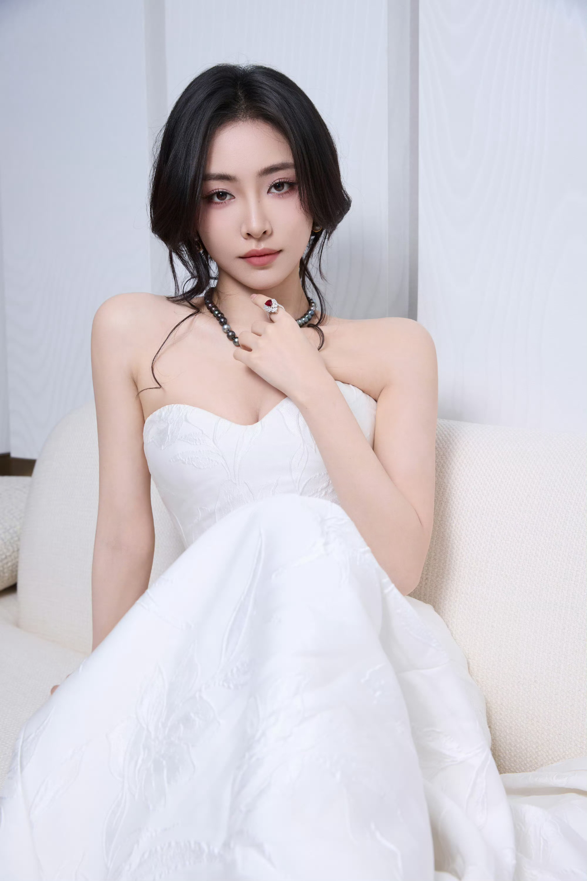 濮院高定时尚周许佳琪许佳琪许佳琪