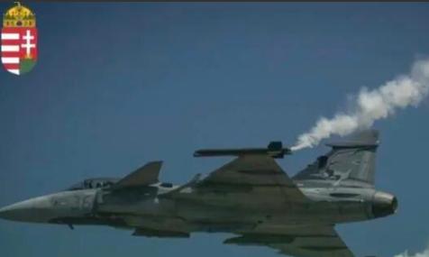 334 座中国香港客机飞越欧洲空域，无线电突然静默！7 月 4 日东欧空域上演惊