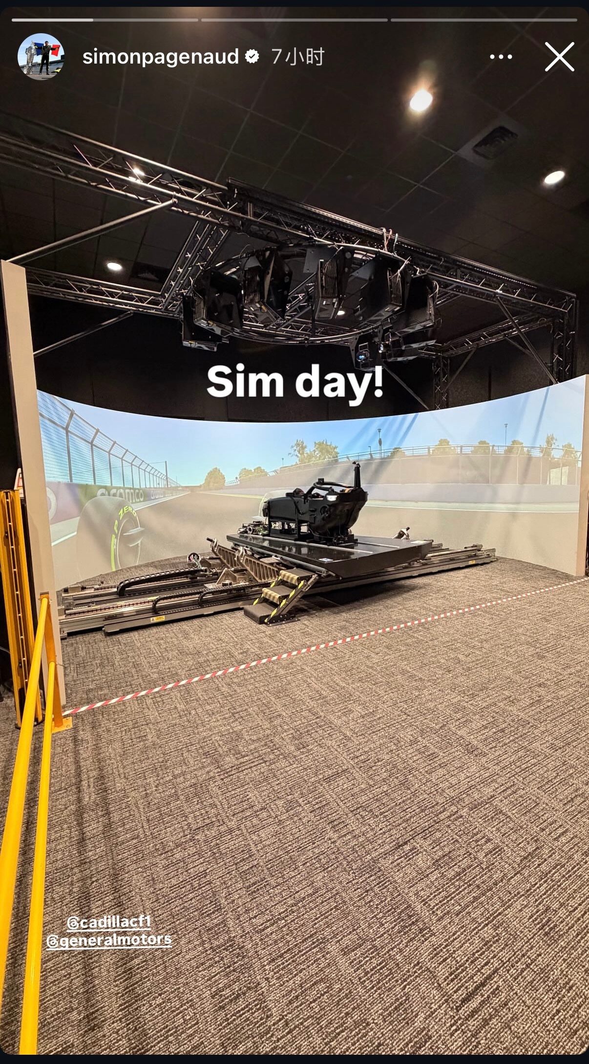目前担任凯迪拉克F1车队模拟器车手的前indycar冠军车手Simon Page