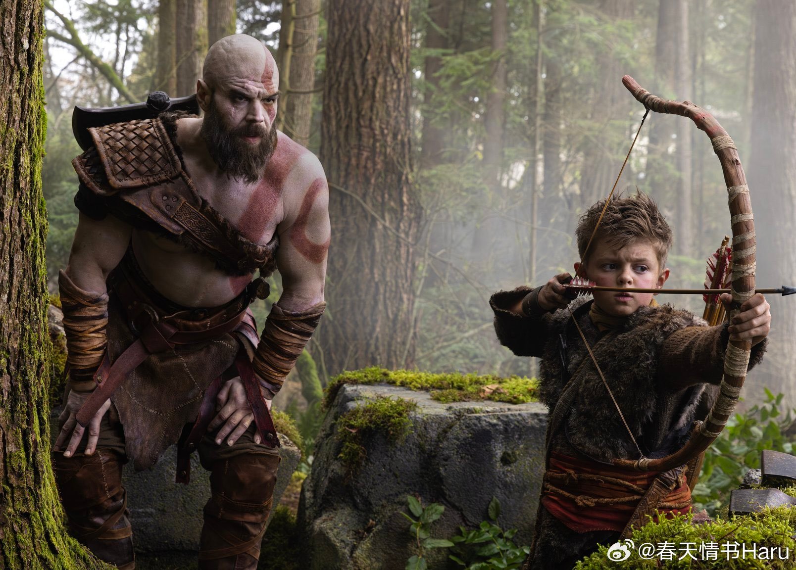 亚马逊真人版《战神》剧集的首张剧照，只看剧照还以为是游戏截图 