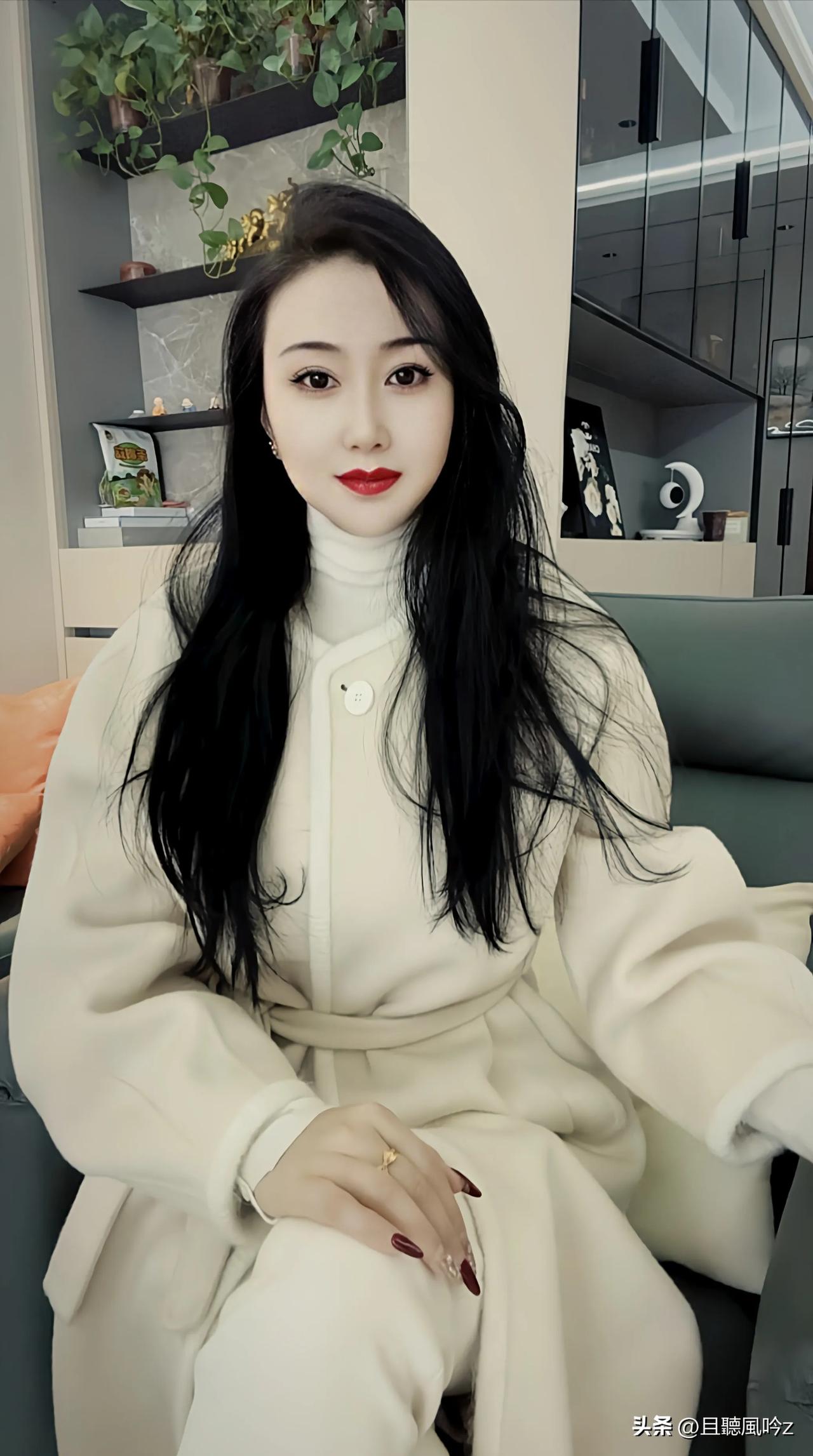 更好地活出自己，而不是活出更好的自己。 ​人要活出自我。 为更好的自己。