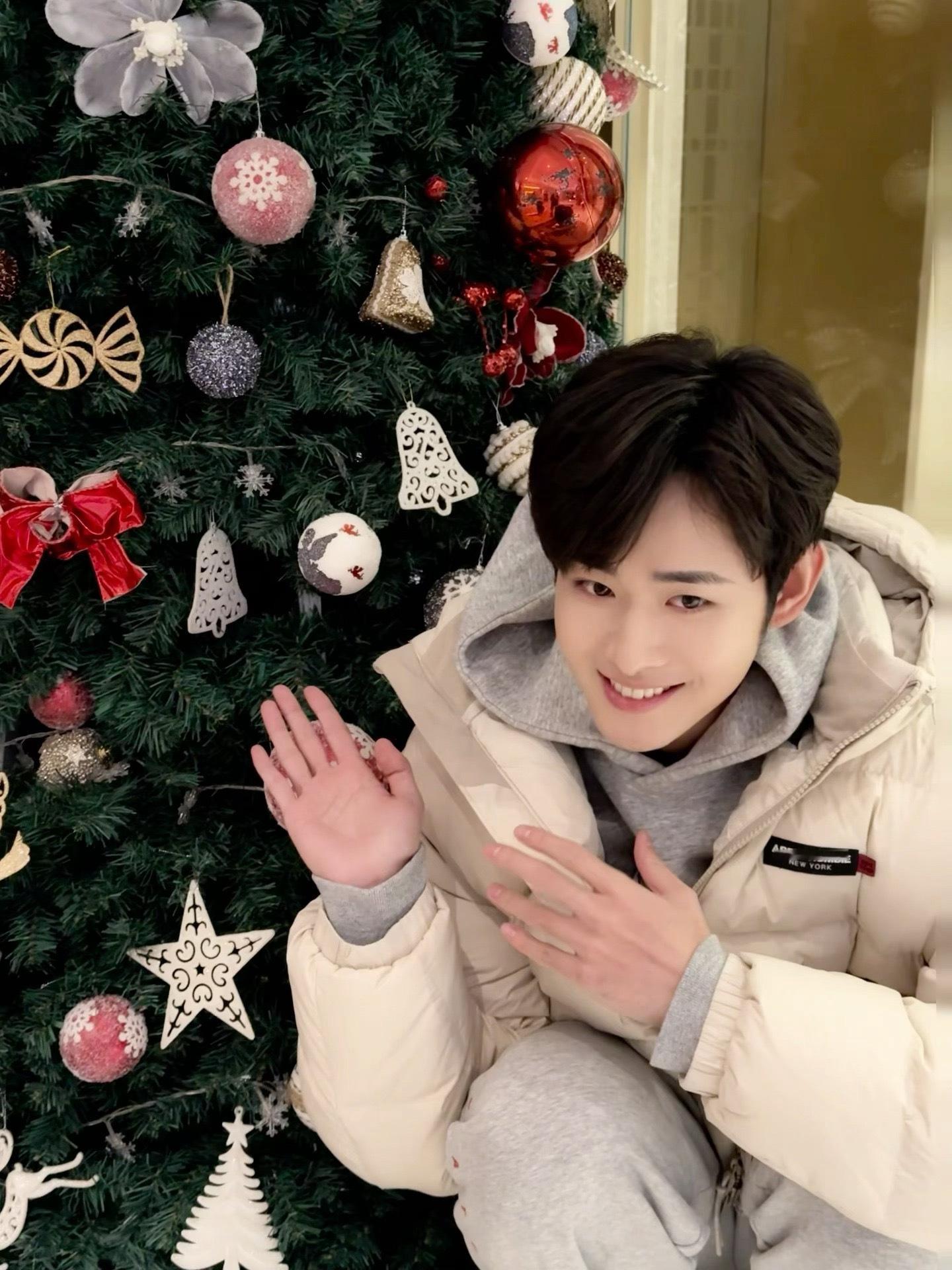 好可爱的田嘉瑞，又有新朋友啦