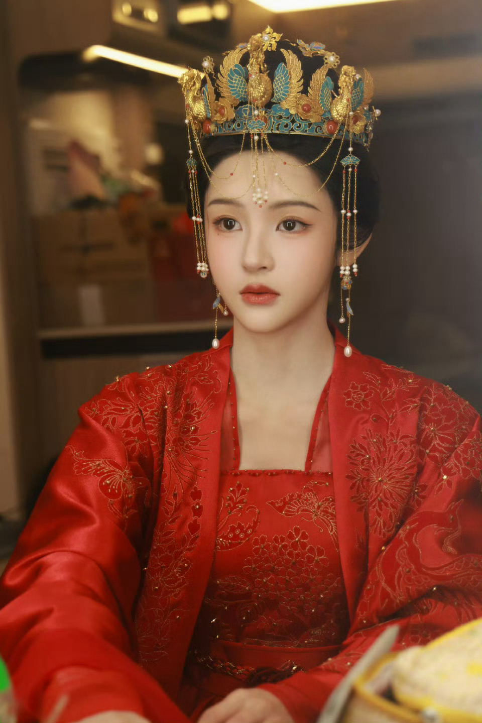 王生在郭敬明镜头里也得是女的 看《月鳞绮纪》天天猜谁是小唯谁是王生，结果郭敬明来