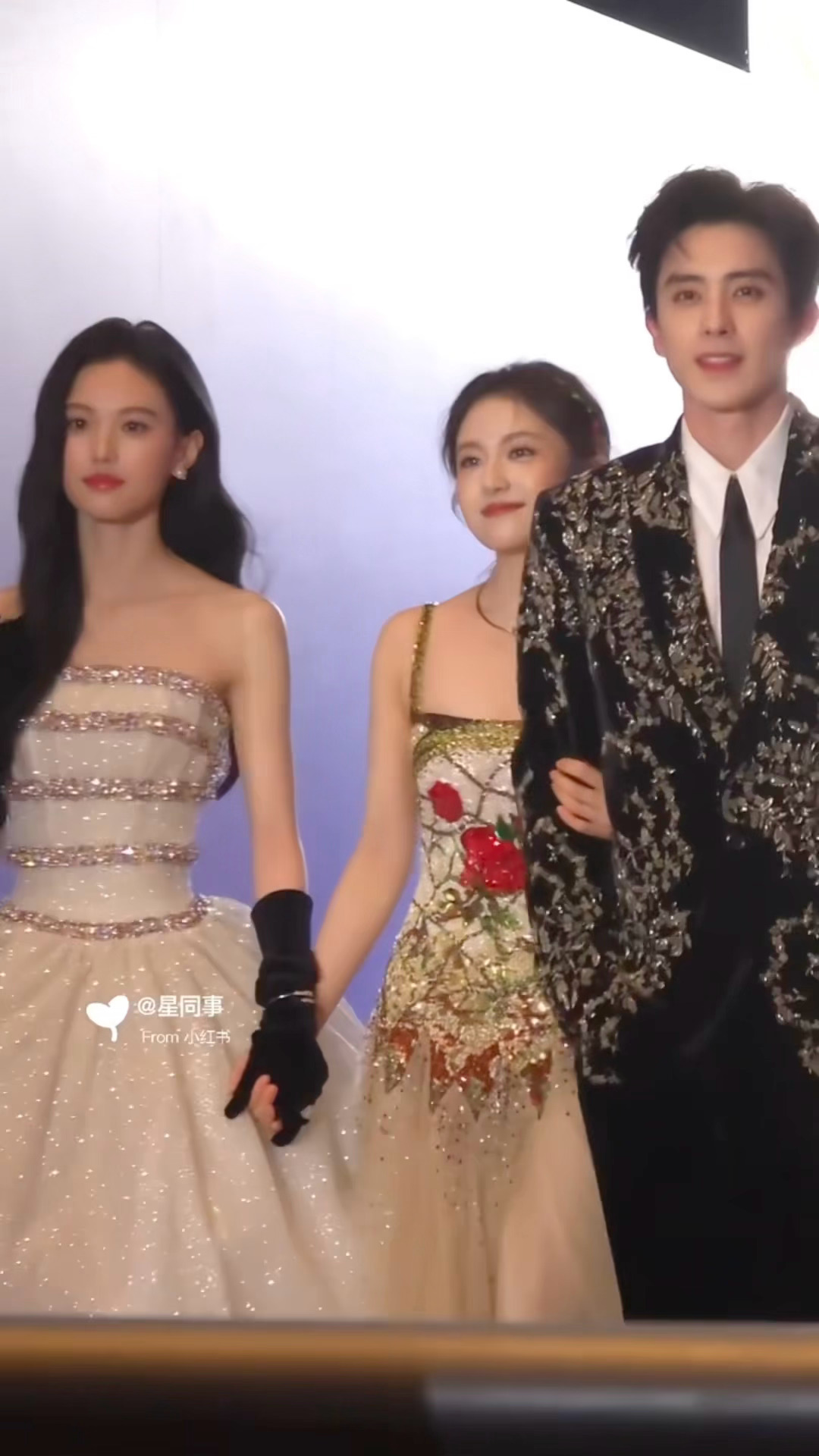 我笑得不行了吧 尖叫之夜红毯