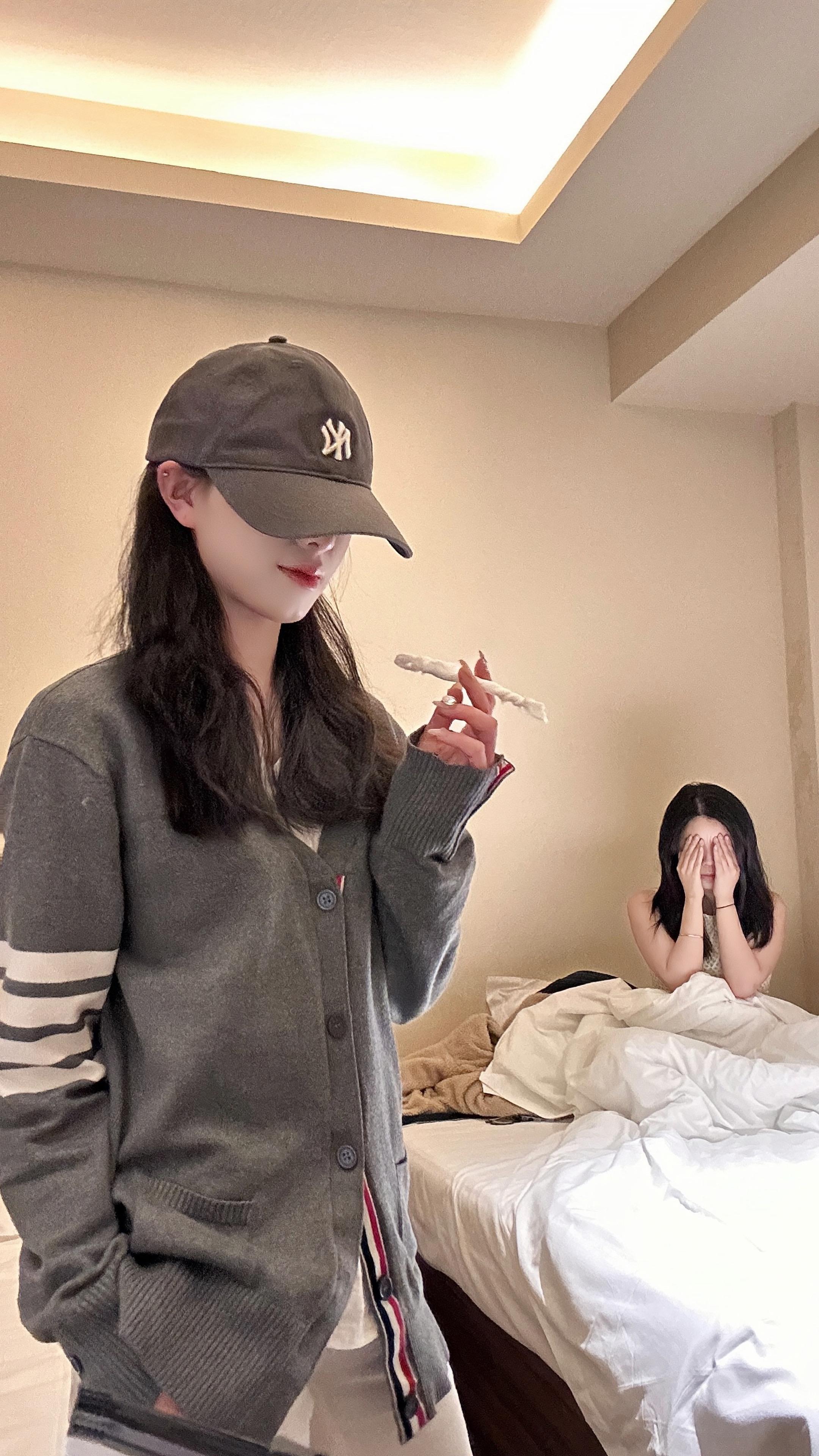 抱歉 伤害女人的事我做不到.