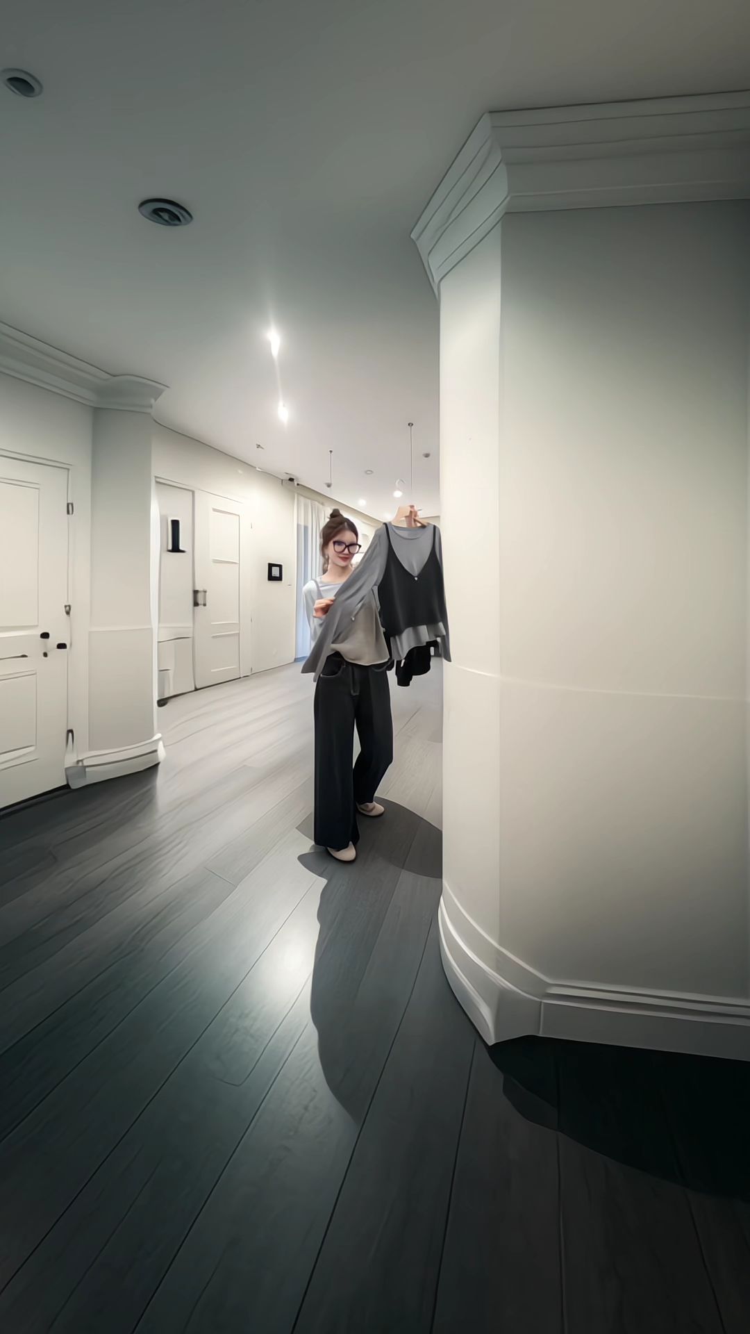 早秋这样穿包好看的 摆脱路人感的秋冬穿搭思路 早秋穿搭微微辣变装氛围感...