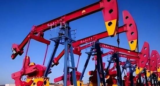 2.16亿吨！中国在“万米深渊”打出超级油气田，美俄彻底慌了
 
麻烦看官老爷们