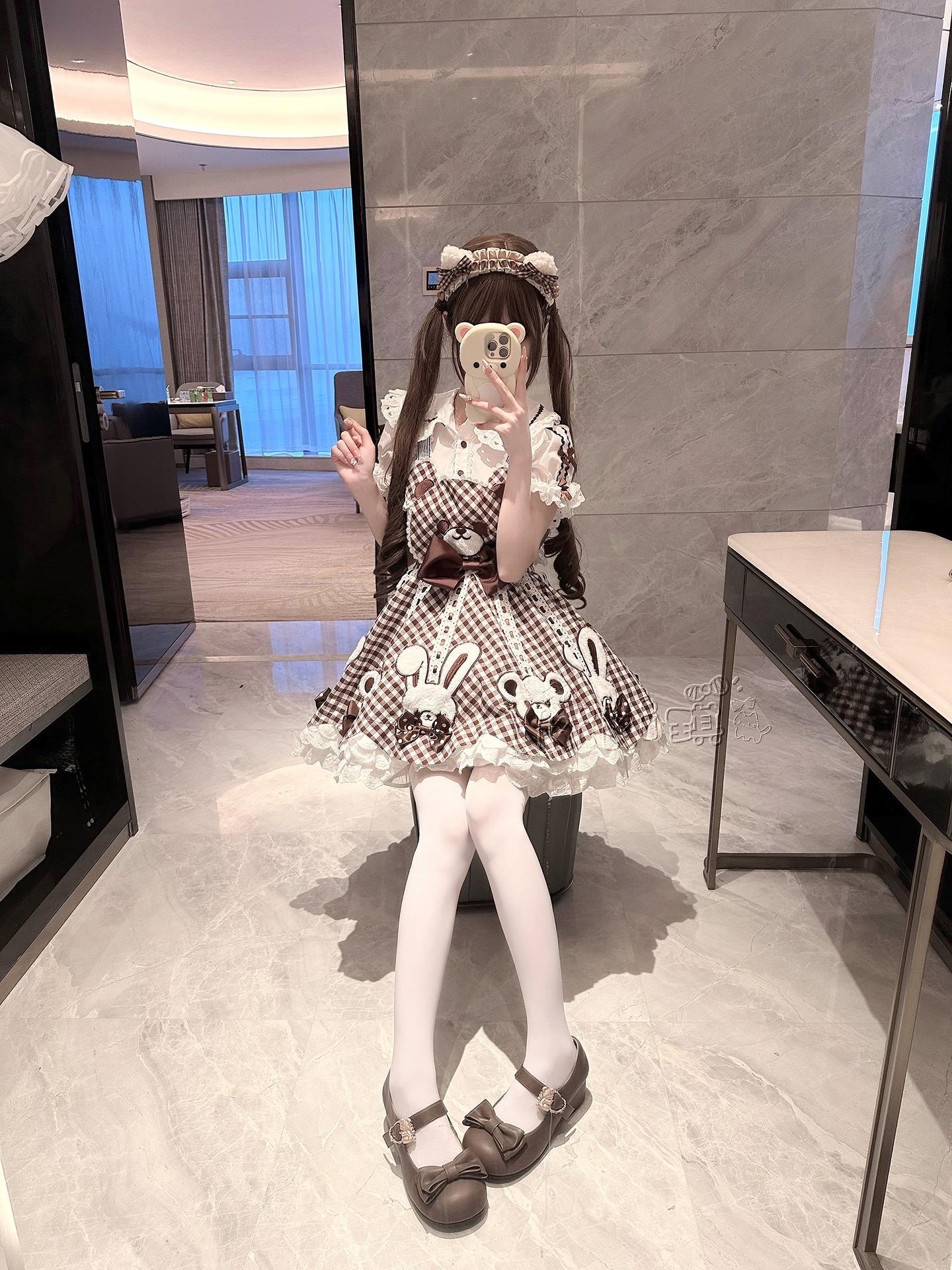 有一天我不再追寻幸福的秘诀 我只想遇到一个和我同样心软的人