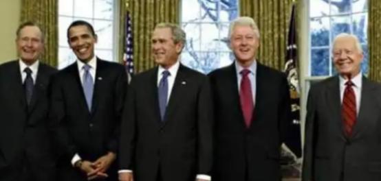 美国总统为啥从没召集过50个州长开全国大会？答案特简单：他根本没这个权力，不是不