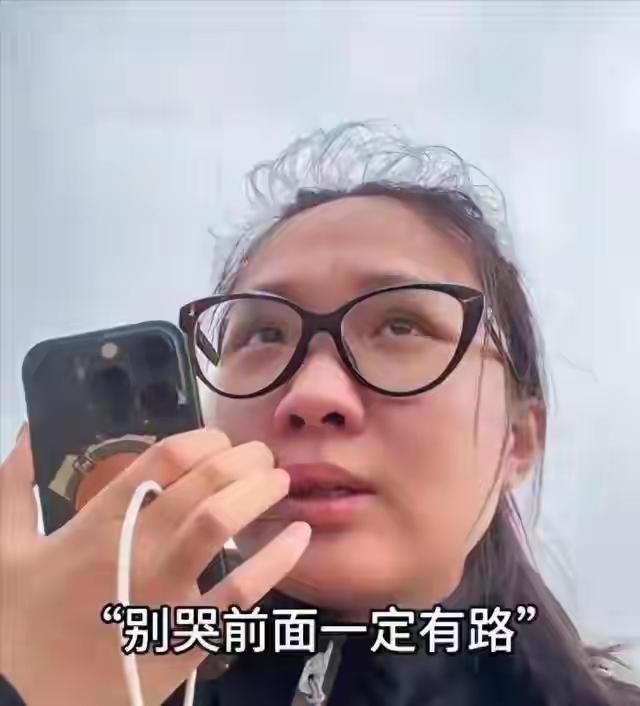 襄阳夏收纠纷引全网热议：田间小事最见人心与口碑
 
夏收遇上持续降雨，田间庄稼岌