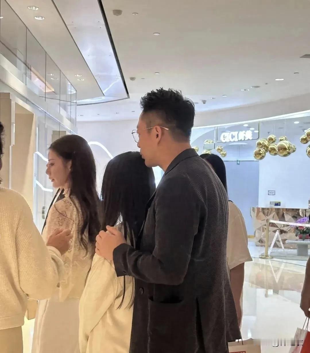无论马筱梅是真心的对两个孩子，还是假装的，但她做出的举动只要是对孩子好的，都应该