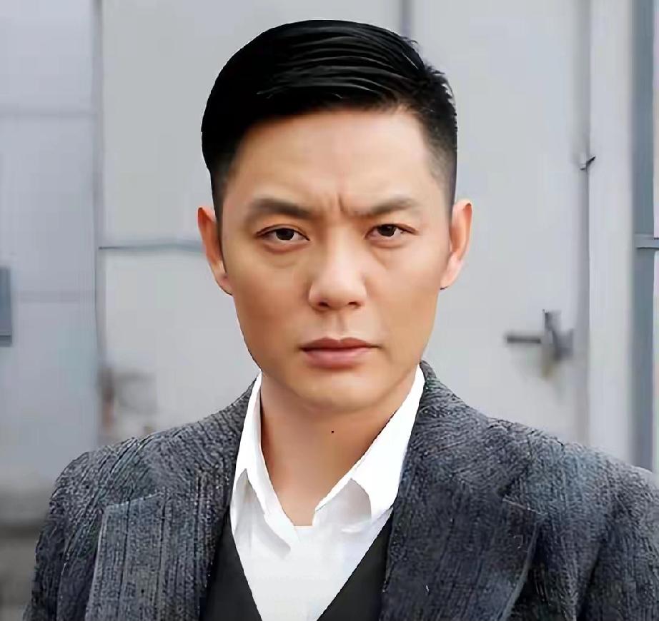 《我是特种兵》硬汉傅程鹏，21年婚姻破碎改名复出，现状令人唏嘘
 
      