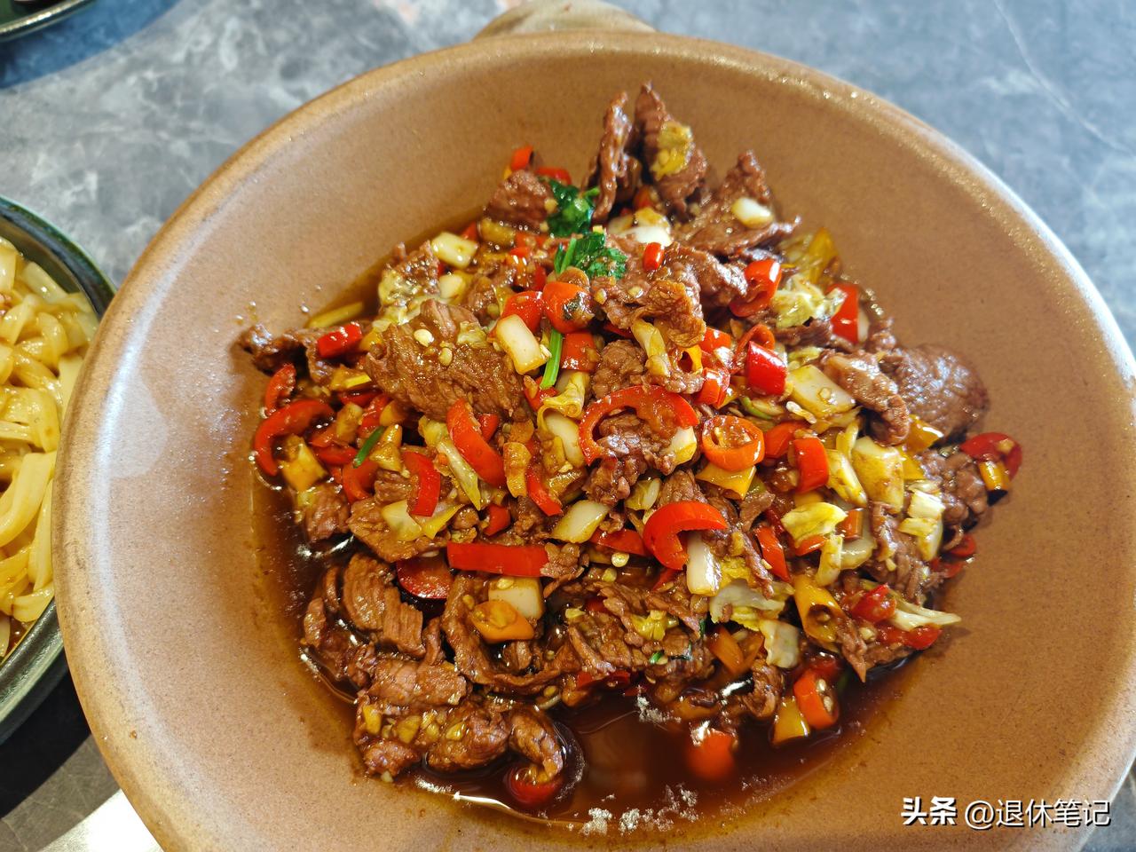 天南地北大拜年天南地北大拜年，那兄弟们