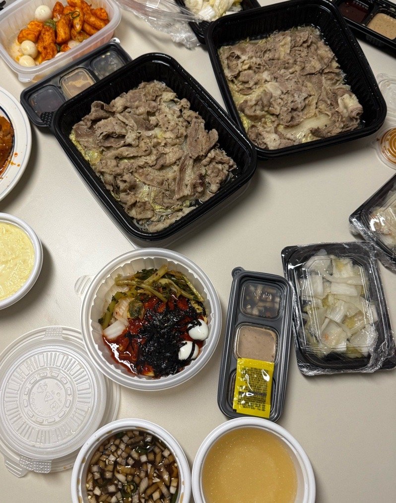我拍食物的水平也可以说是粉随蒸煮了 ​​​