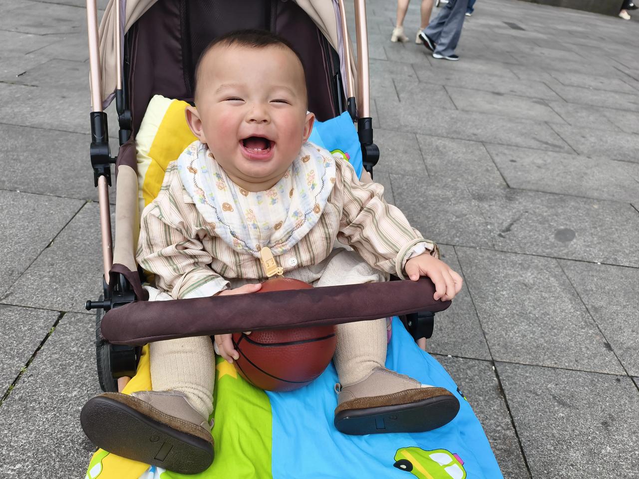 白酒及医疗基金买了
必亏