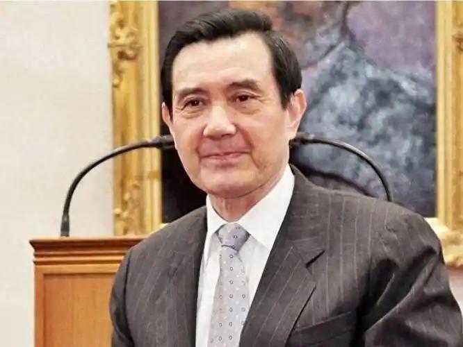 中国大陆要清醒了，台湾只要有马英九，朱立伦，洪秀柱，想实现和平统一，有点难，这三