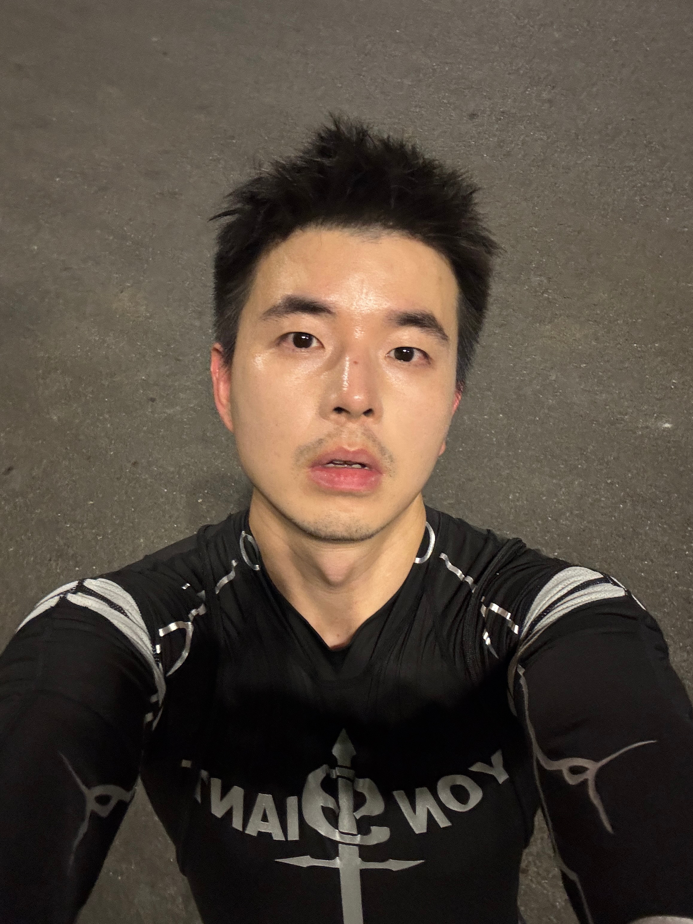 夏令营结束后我们必须尽快地回归到各自的生活里去： 