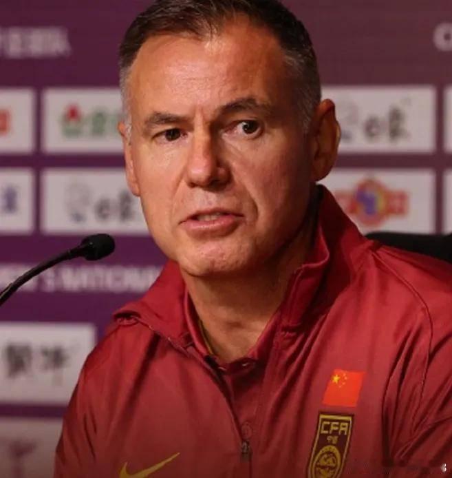 中国女足主帅米利西奇“下课” 0-8惨败英格兰成导火索------12月14日，