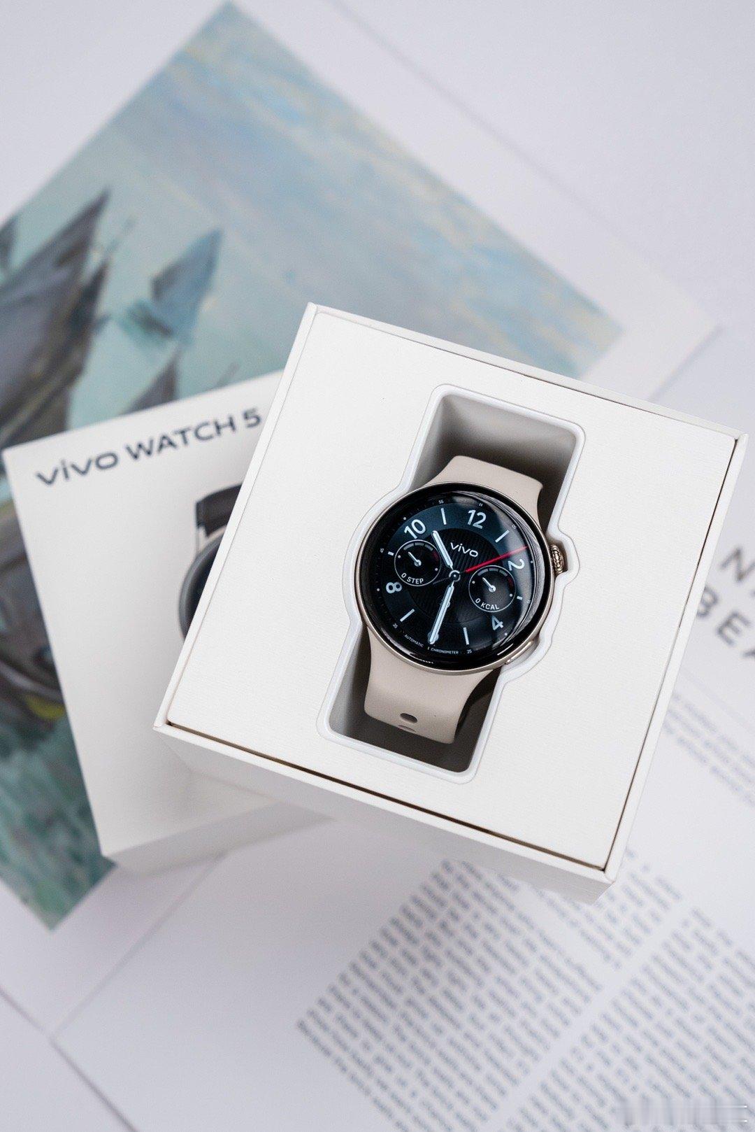 夹了，羡慕我有？就发个图吧！！！vivo WATCH 5 x vivo Pad5