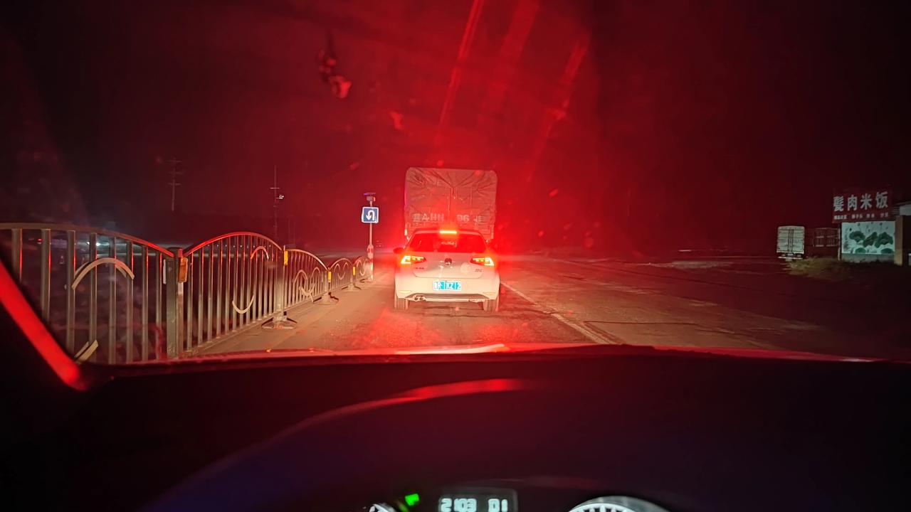 本来计划的西北之行 青甘环线暂且搁置！
因为前行口罩问题，只能改变路线，向南走，