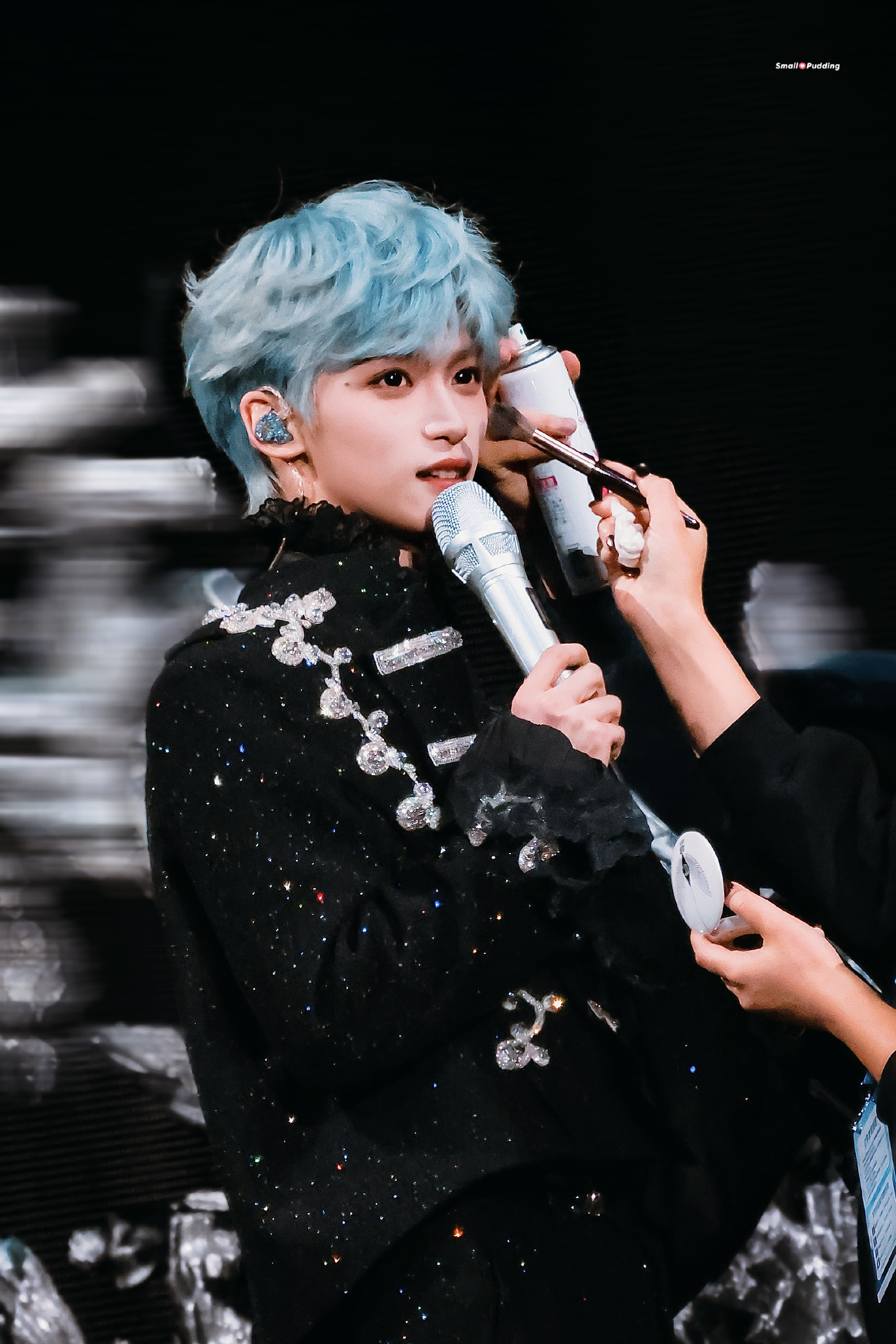 梓渝 CT彩妆而且啊 梓渝两次上脸的代言科颜氏和CT 两个国际品牌给到的主推产品