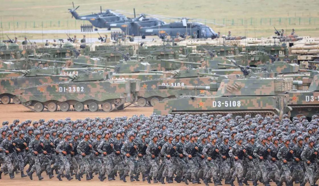 假如一级战备来了，普通人这10件事照着做：

1，高层地下停车场，地下商业街，地