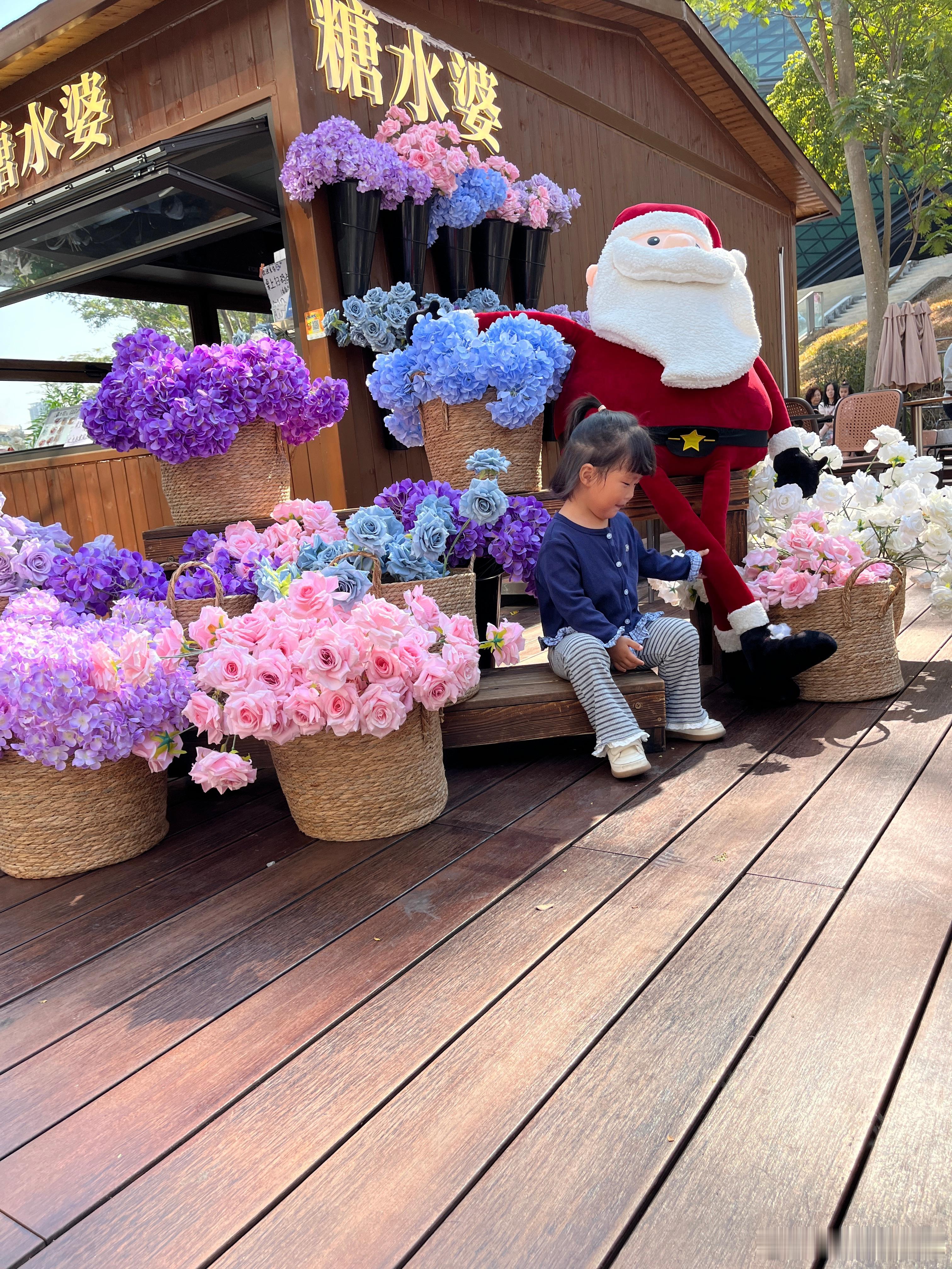 好多漂亮的花。 