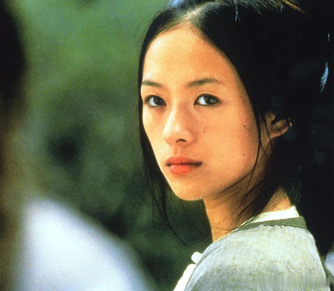 章子怡田栩宁互关了，两人有什么合作吗 