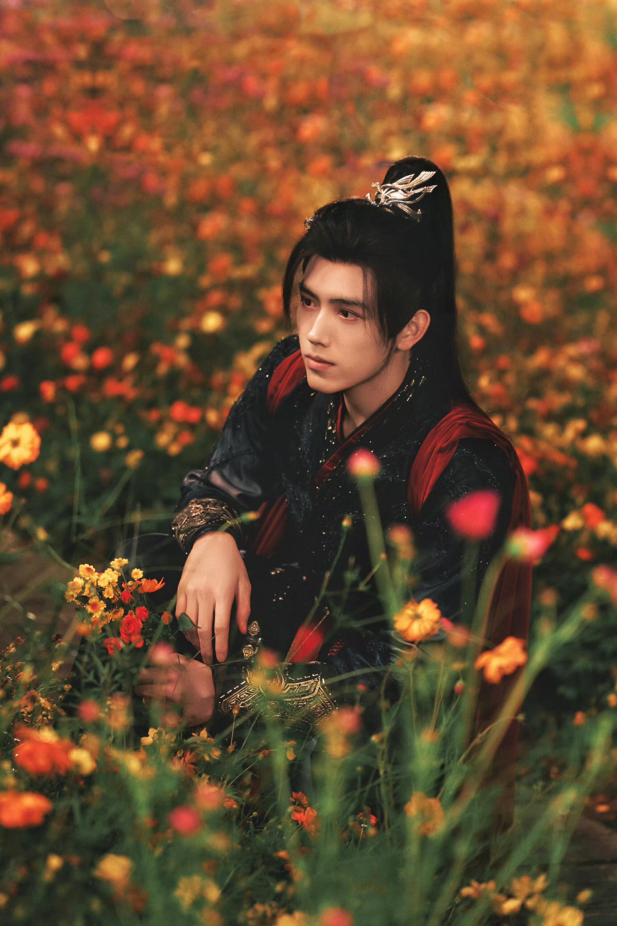 陈飞宇年下不叫姐心思有点野所有人都忌惮灵主的身份与力量，唯有段胥敢卸下敬畏之心真