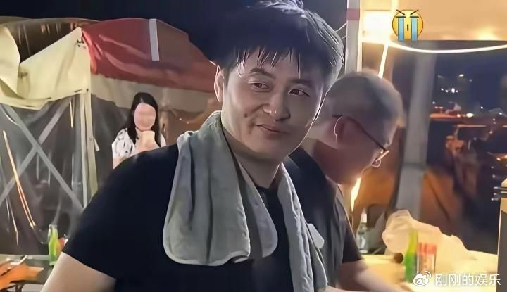 终于明白！为什么那么多人。会大老远开车往平顶山跑，不是为那口烧烤，是想在烟火气里