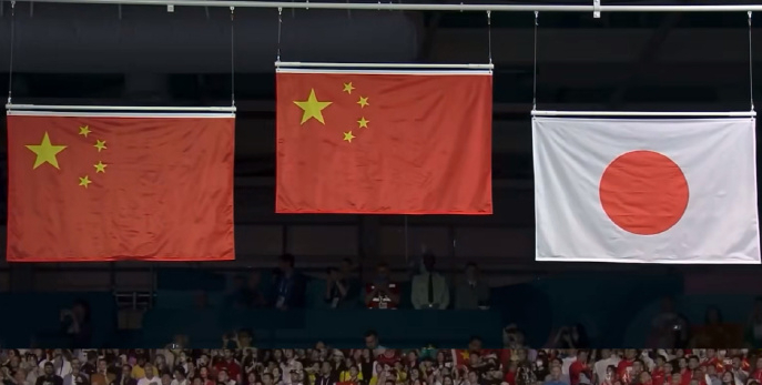 “会升起两面中国国旗”为国争光的两个选手，闪耀巴黎#陈梦孙颖莎拥抱# ​​​