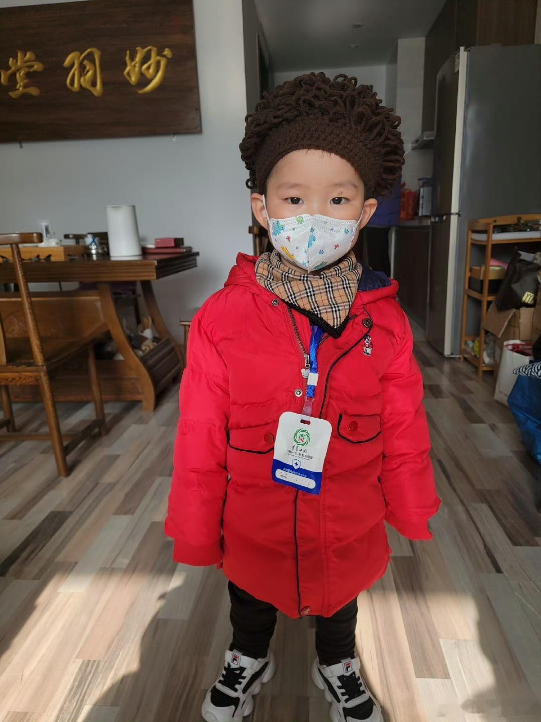 儿科疾病秘验良方---小儿发热清透汤：青蒿(后下)、焦栀子、桔梗、杏仁、板蓝根各