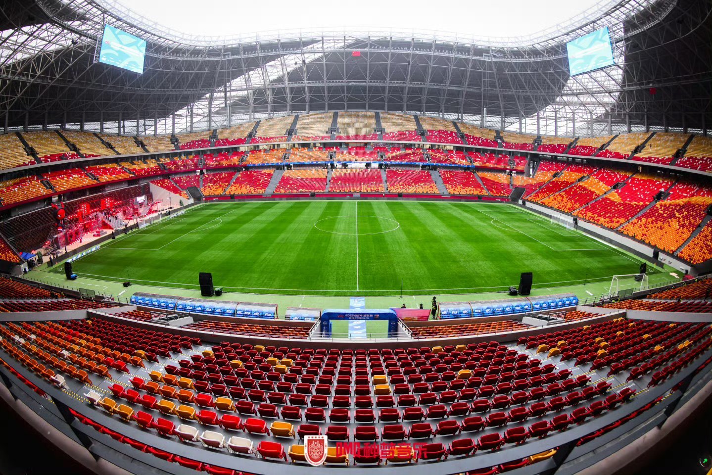 据说川渝德比重庆铜梁龙vs成都蓉城 龙兴足球场现场观众人数将会突破4.8万？？