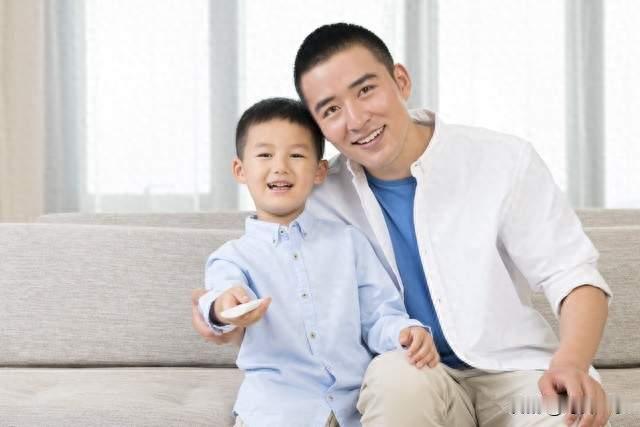 妈妈去世后，他爸爸无意间发现9岁的儿子与Ai的对话