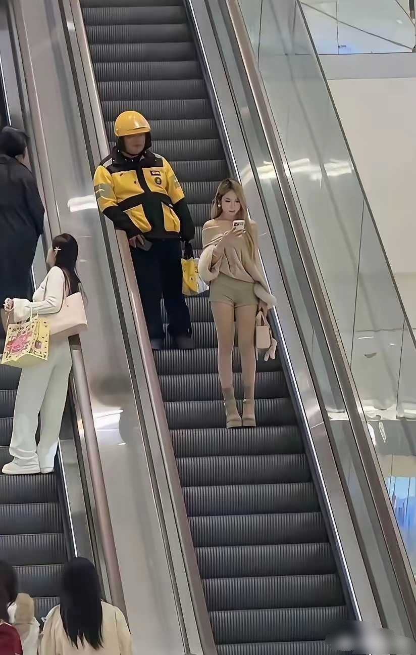 外卖小哥内心的想法是什么啊？ 