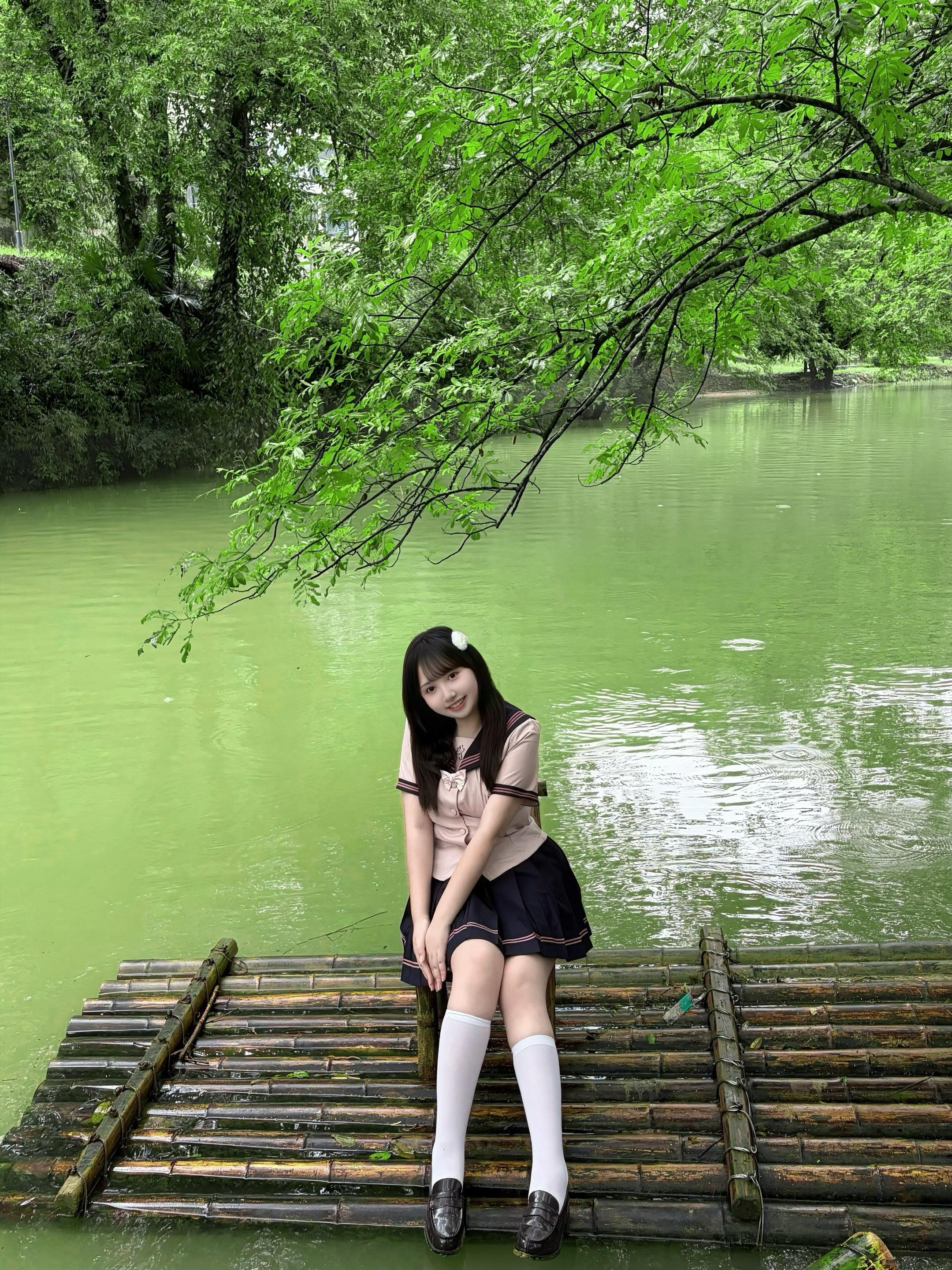 想了半天漂亮话发现都没我漂亮。