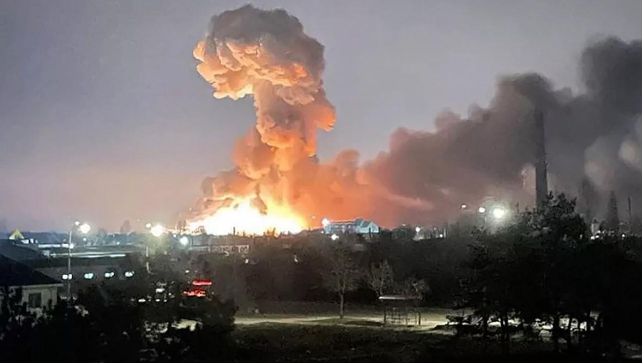 俄军为什么死死盯住乌克兰西部的铁路？
 
9月15日俄国防部通报，俄军再次动用无