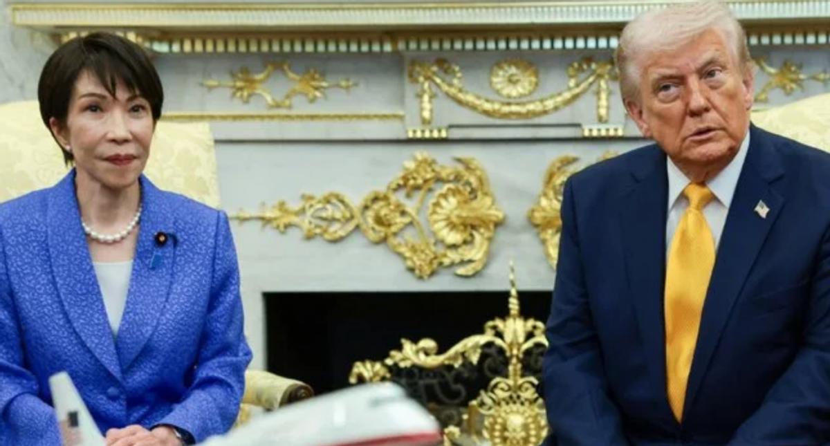 【高市遭特朗普开大，日本记者却被骂爆了】

特朗普突然被日本媒体问及为何美国在攻