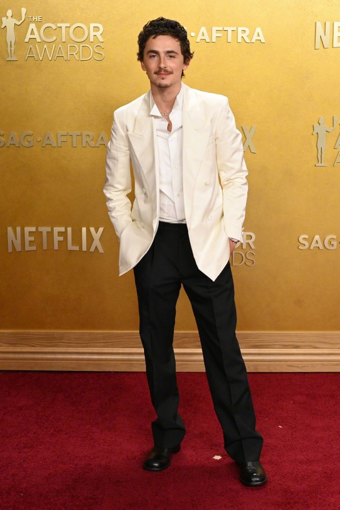 甜茶演员奖红毯 甜茶亮相演员奖红毯 