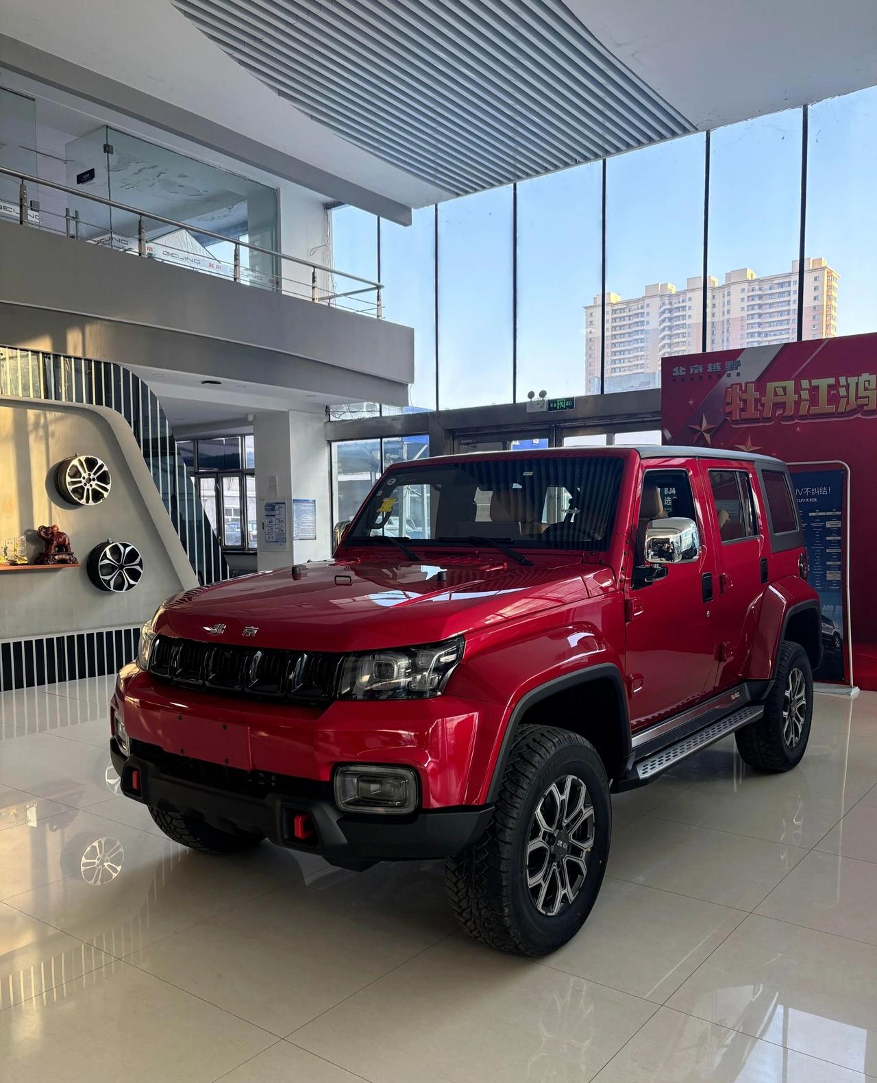 13.49 万起硬刚坦克 300！BJ40 探险家上市，越野平权来了北京越野 B