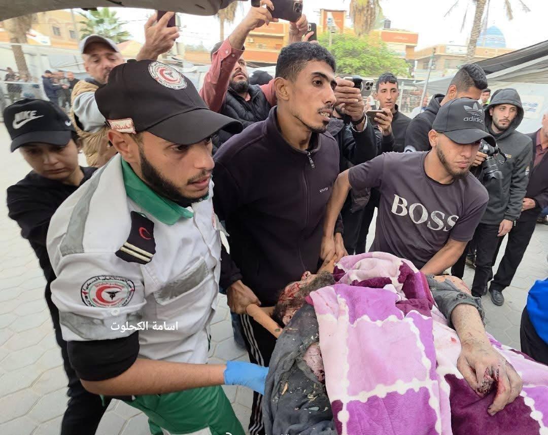 以色列军队袭击了巴勒斯坦加沙地区中部代尔巴拉赫镇的一座房屋，造成1人受伤。 ​​